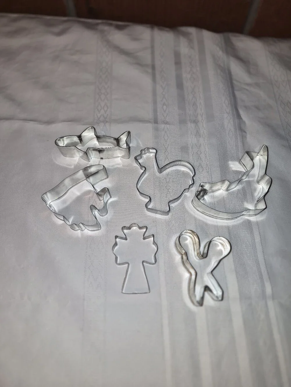 20 Metal Holiday & Misc Cookie Cutters Set -